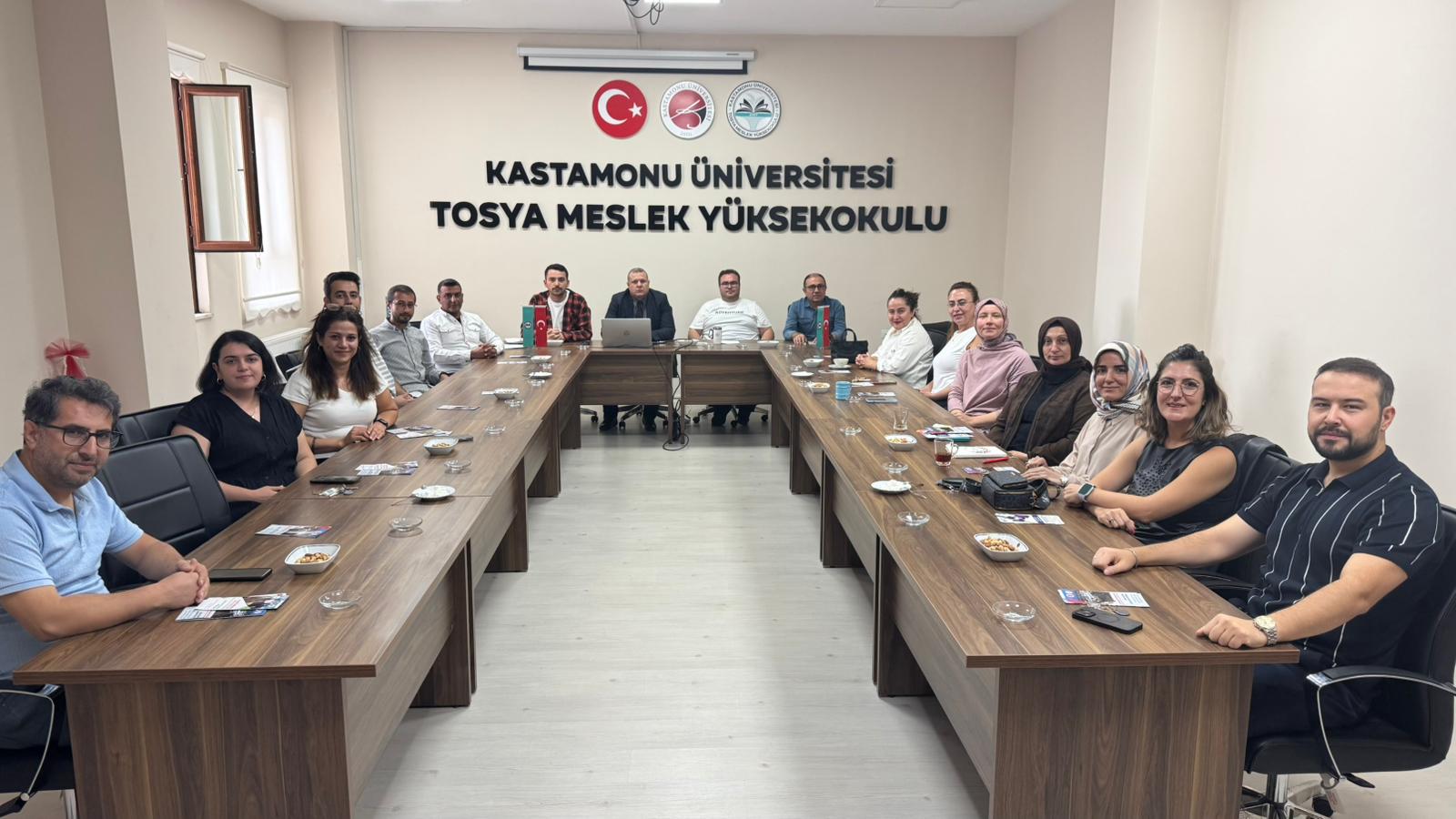 Meslek Yüksekokulumuzda 2025-2026 Akademik Yılı Güz Dönemi Akademik Kurul Toplantısı Gerçekleştirildi.