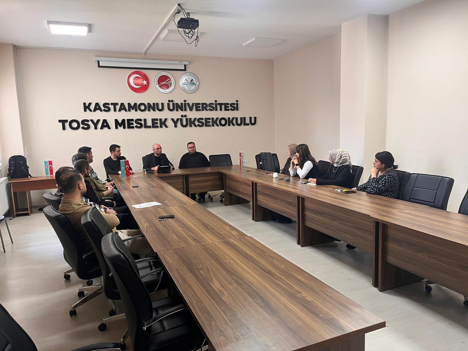 Eğitimde Mükemmeliyet Koordinatörü Prof. Dr. Berat AHİ Tosya Meslek Yüksekokulunu Ziyaret Etti.