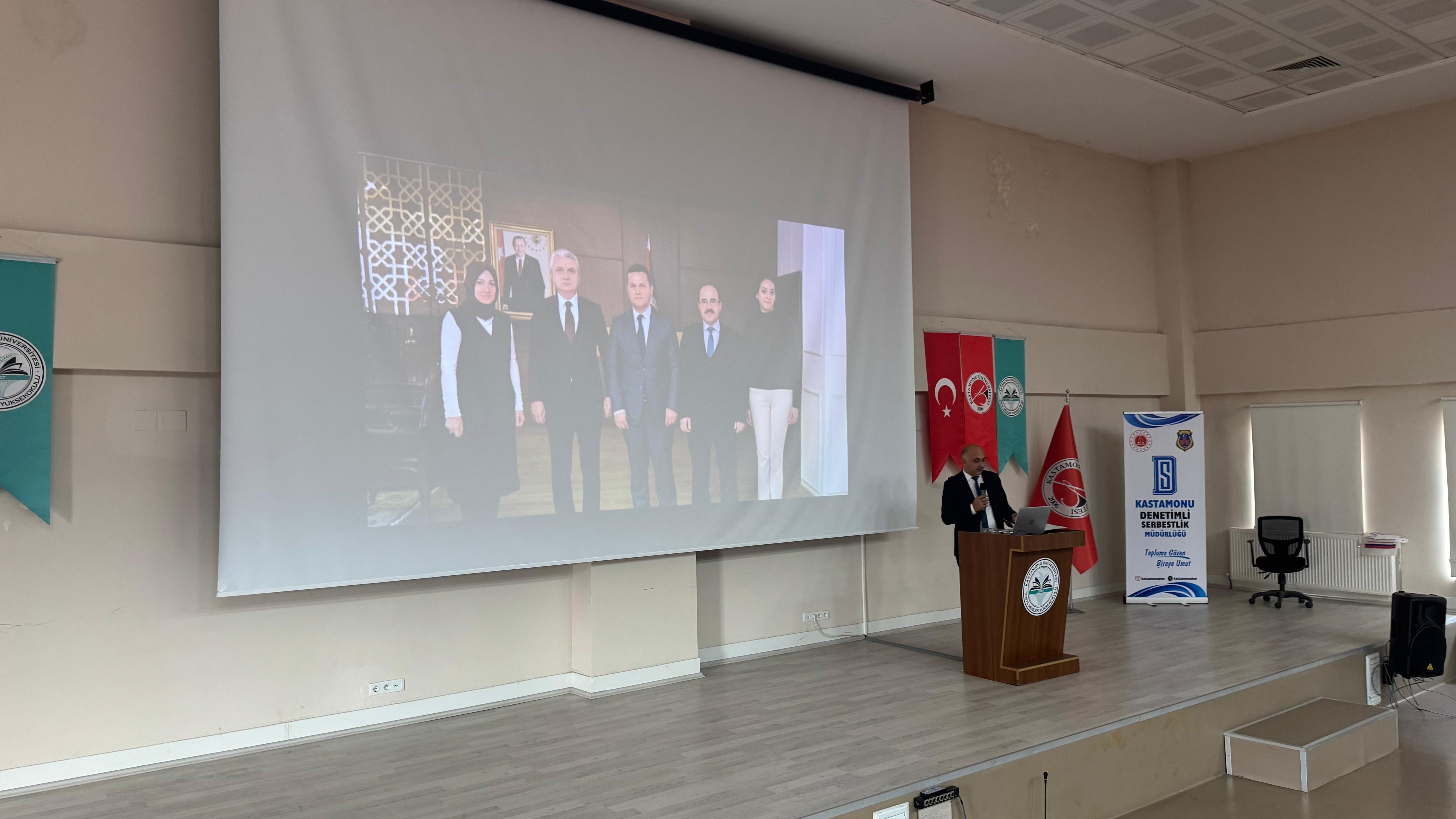 Tosya Meslek Yüksekokulunda “Denetimli Serbestlik Sistemi” Konulu Seminer Düzenlendi
