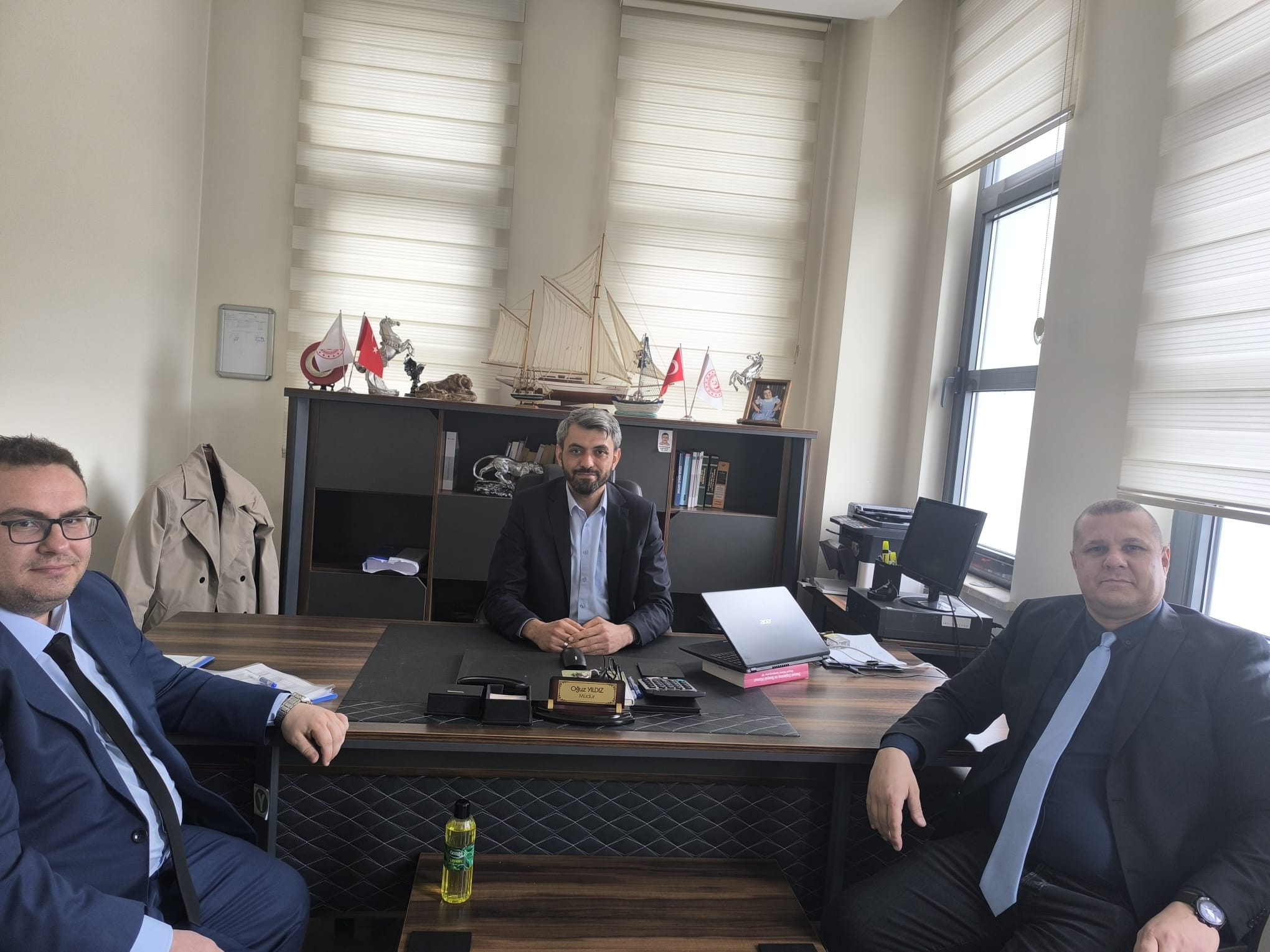 Tosya MYO Yönetiminden Sosyal Hizmetler Merkezi’ne Ziyaret