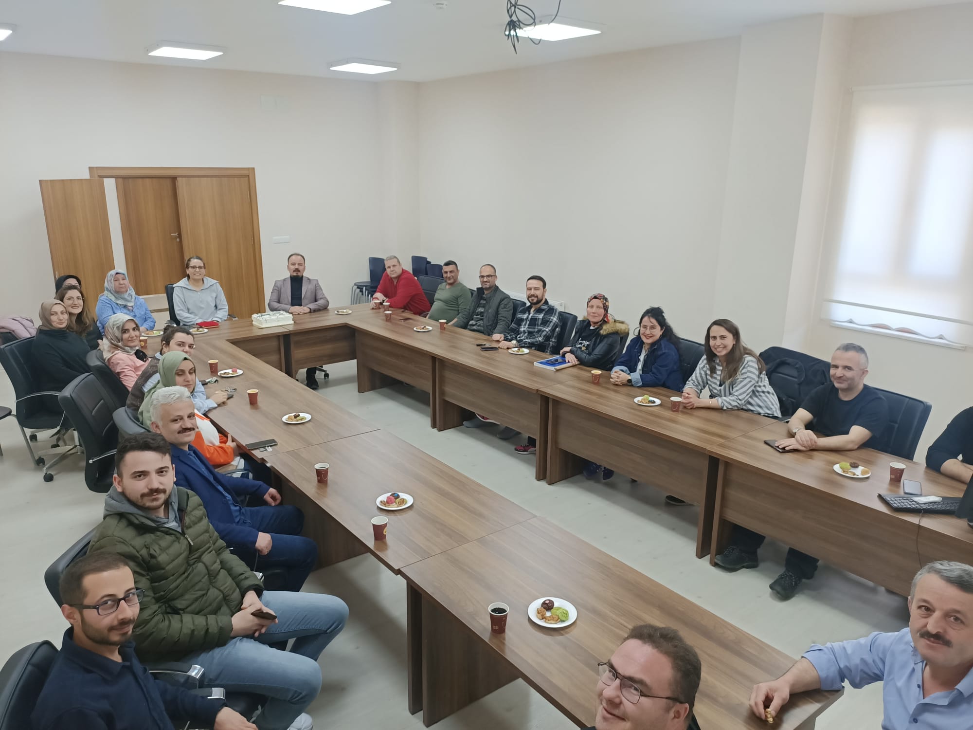 Yüksekokulumuzda Veda Programı Düzenlendi