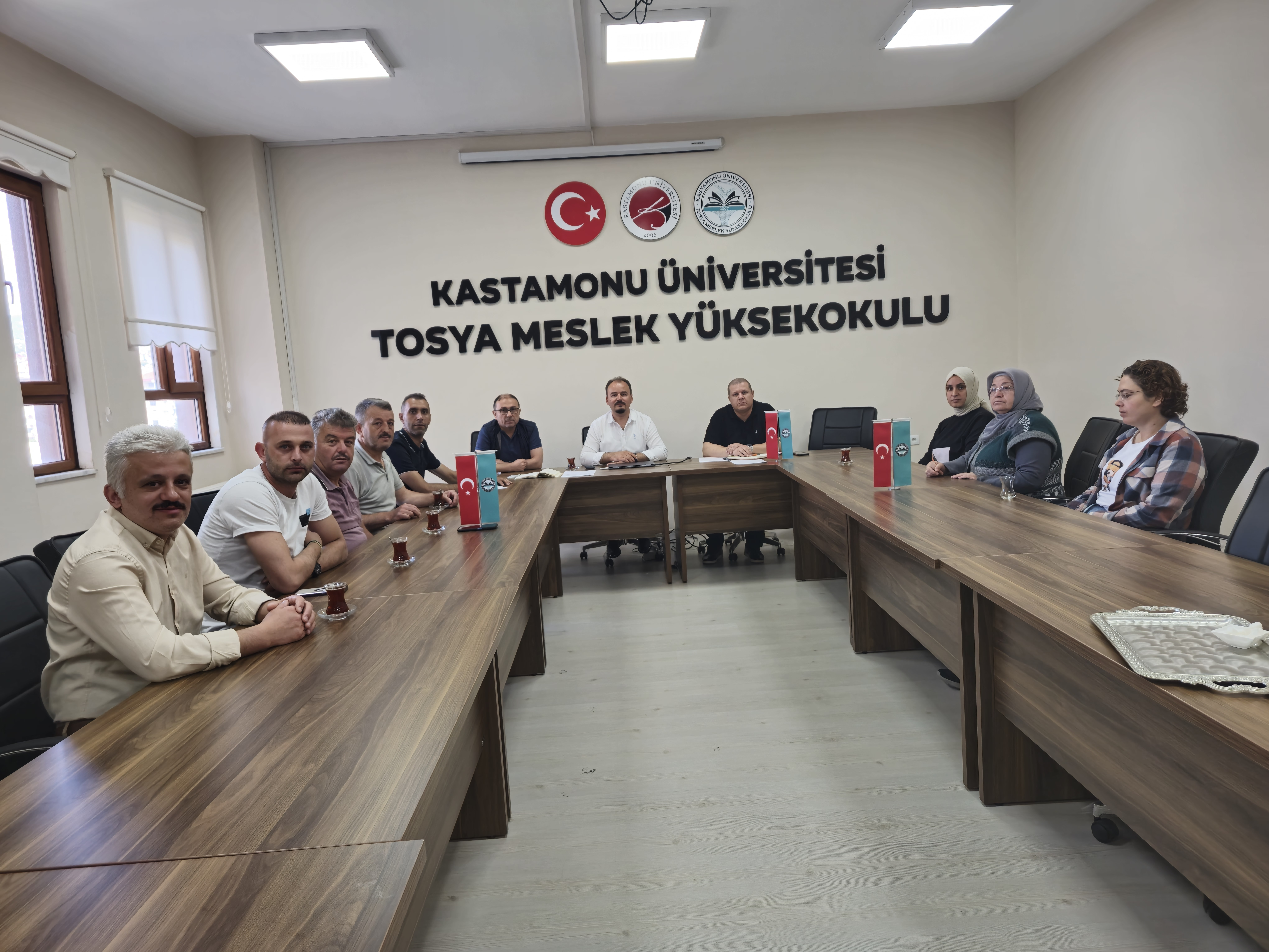 Yüksekokulumuzda İdari Personelimize Yönelik Kurumsal Akreditasyon Programı Bilgilendirme Toplantısı Yapıldı