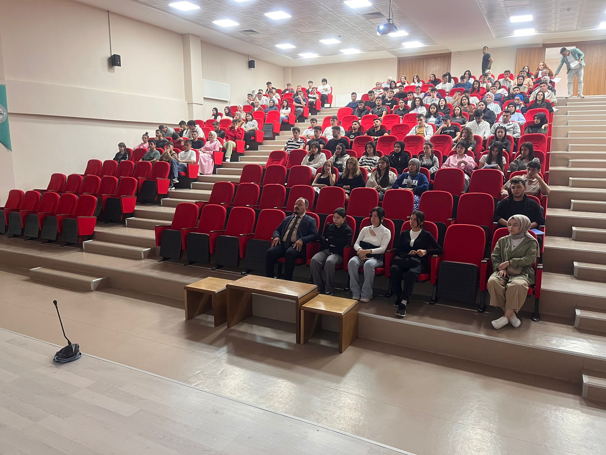 Yüksekokulumuzda 2024-2025 Akademik Yılı Oryantasyon Eğitimi Düzenlendi