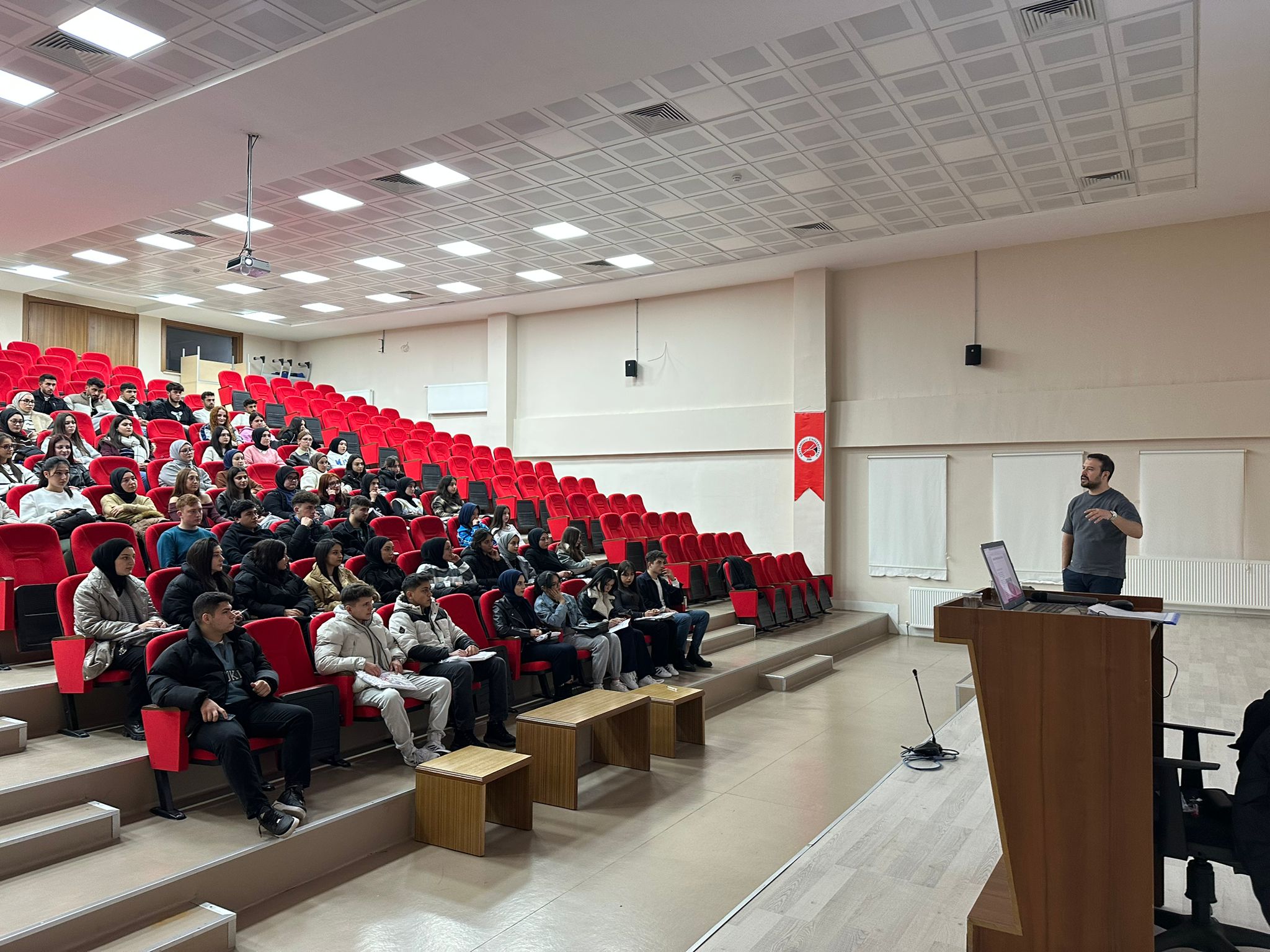 Meslek Yüksekokulumuzda 3 Aralık Dünya Engelliler Günü Farkındalık Etkinliği Düzenlendi