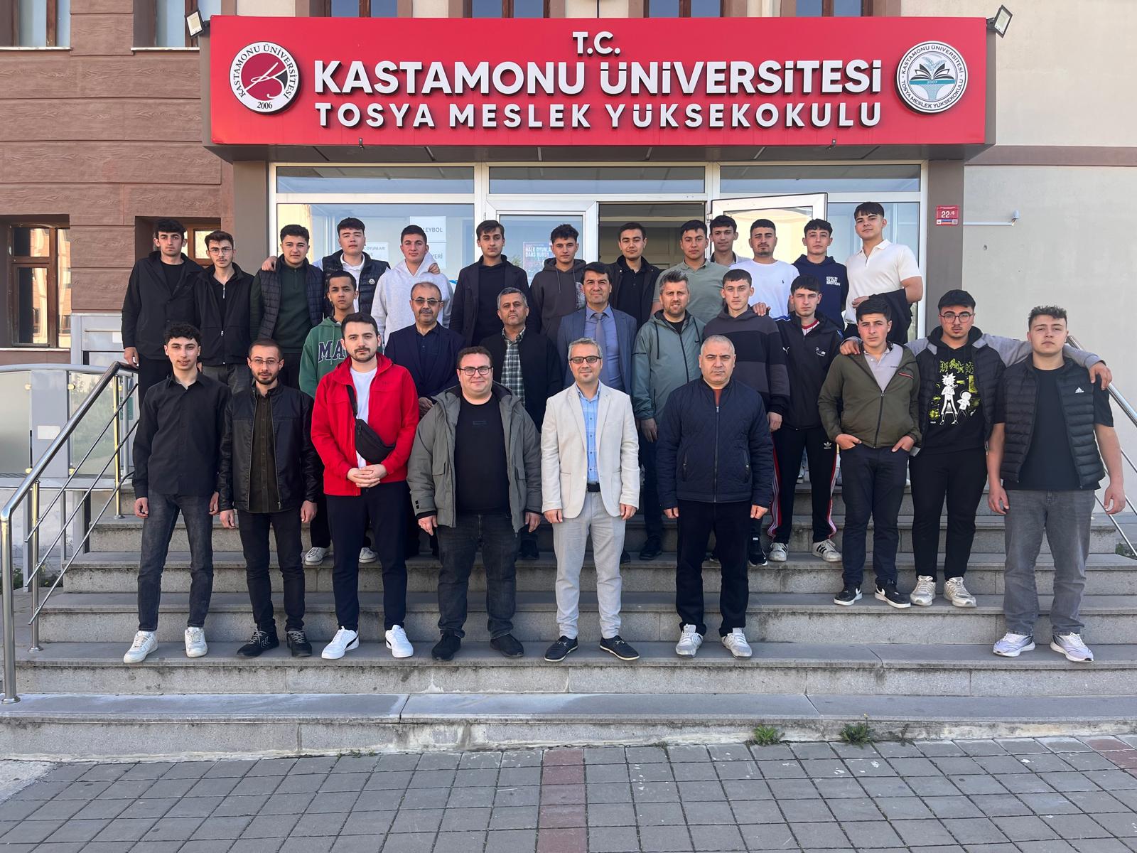 Tosya Mesleki ve Teknik Anadolu Lisesi Öğrencileri Meslek Yüksekokulumuzu Ziyaret Etti.
