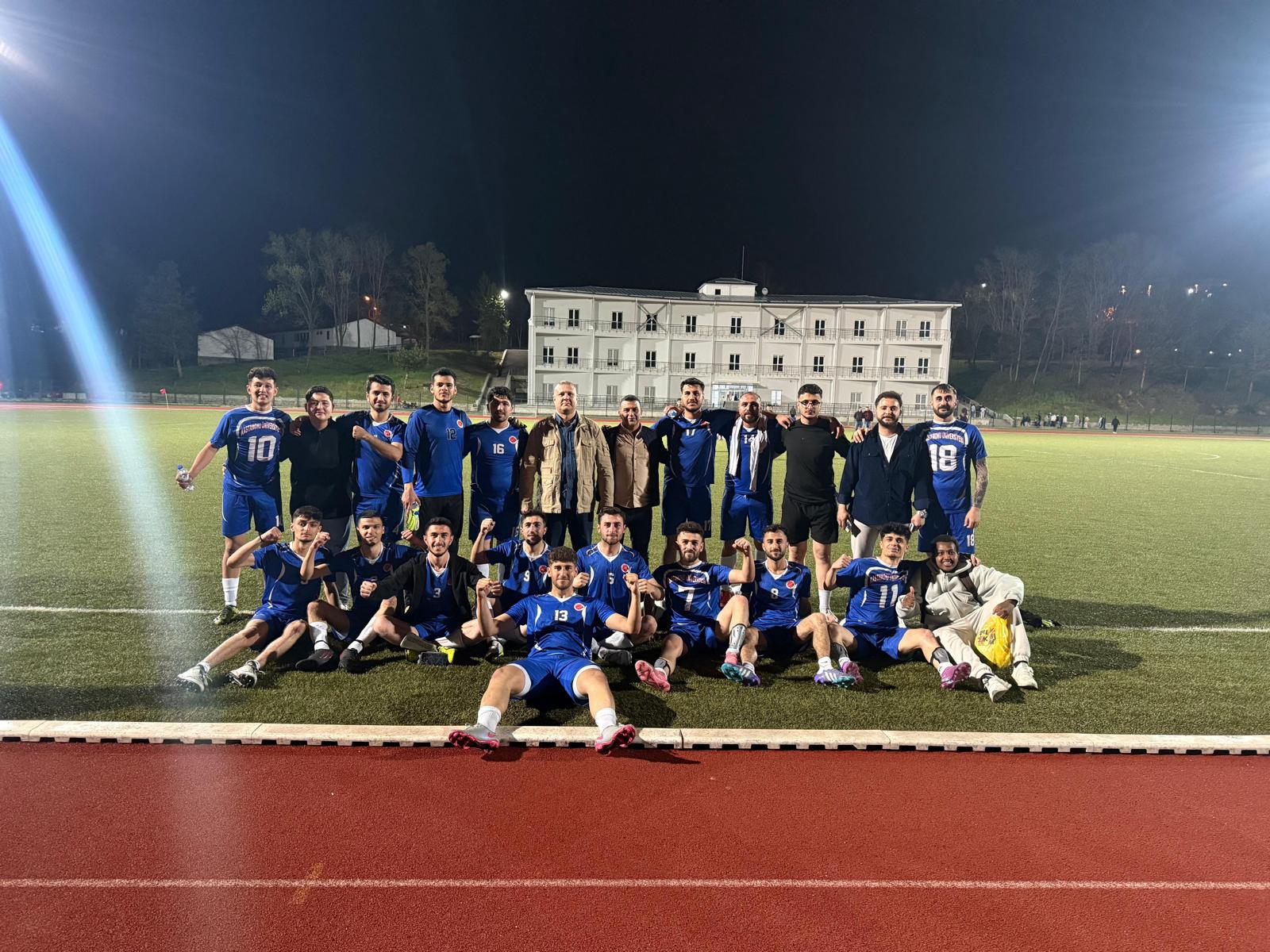 Öğrenci Spor Oyunları Futbol Müsabakasında Galibiyet