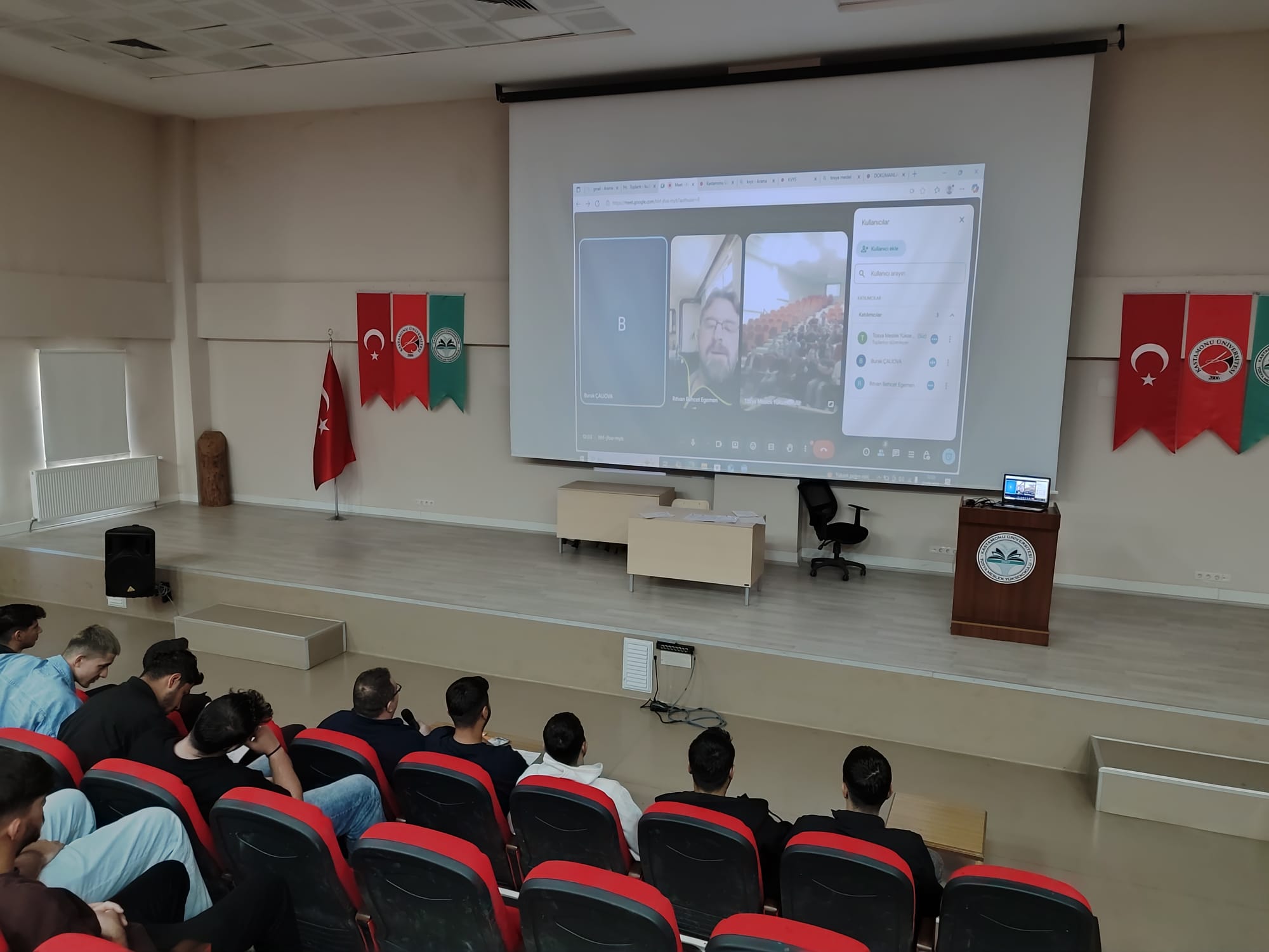 Elektrik Programı’nda Mezun – Öğrenci Buluşması Düzenlendi.