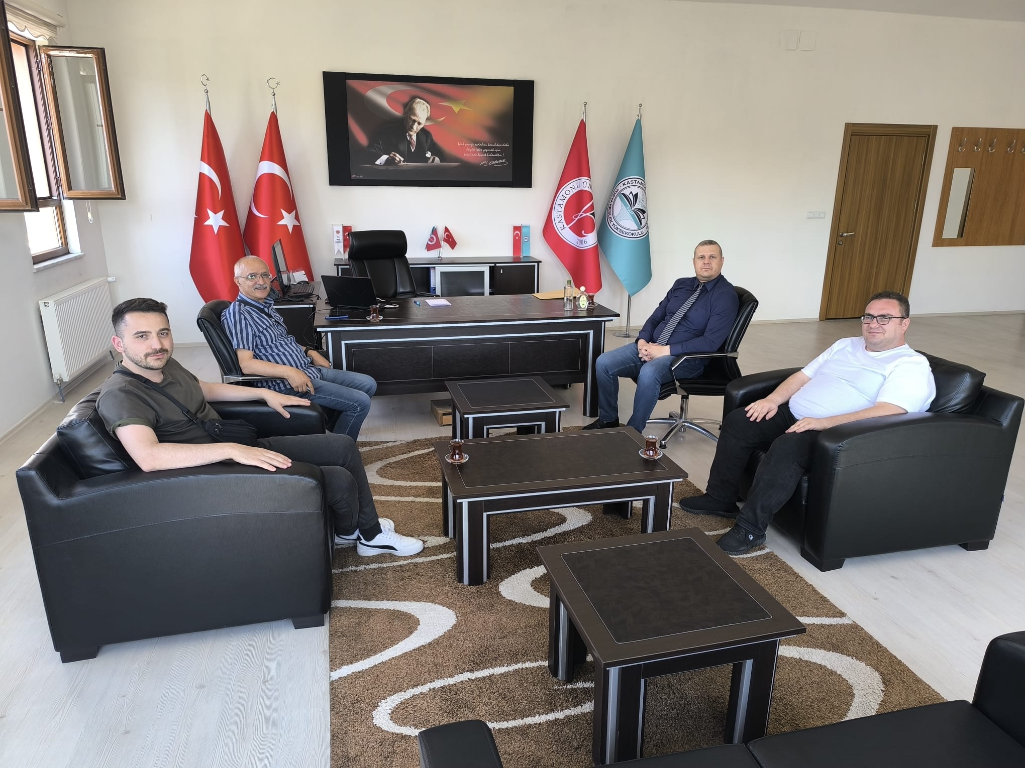 Baro İlçe Temsilcisi Sayın Av. Erdoğan Güven Yüksekokulumuzu Ziyaret etti.