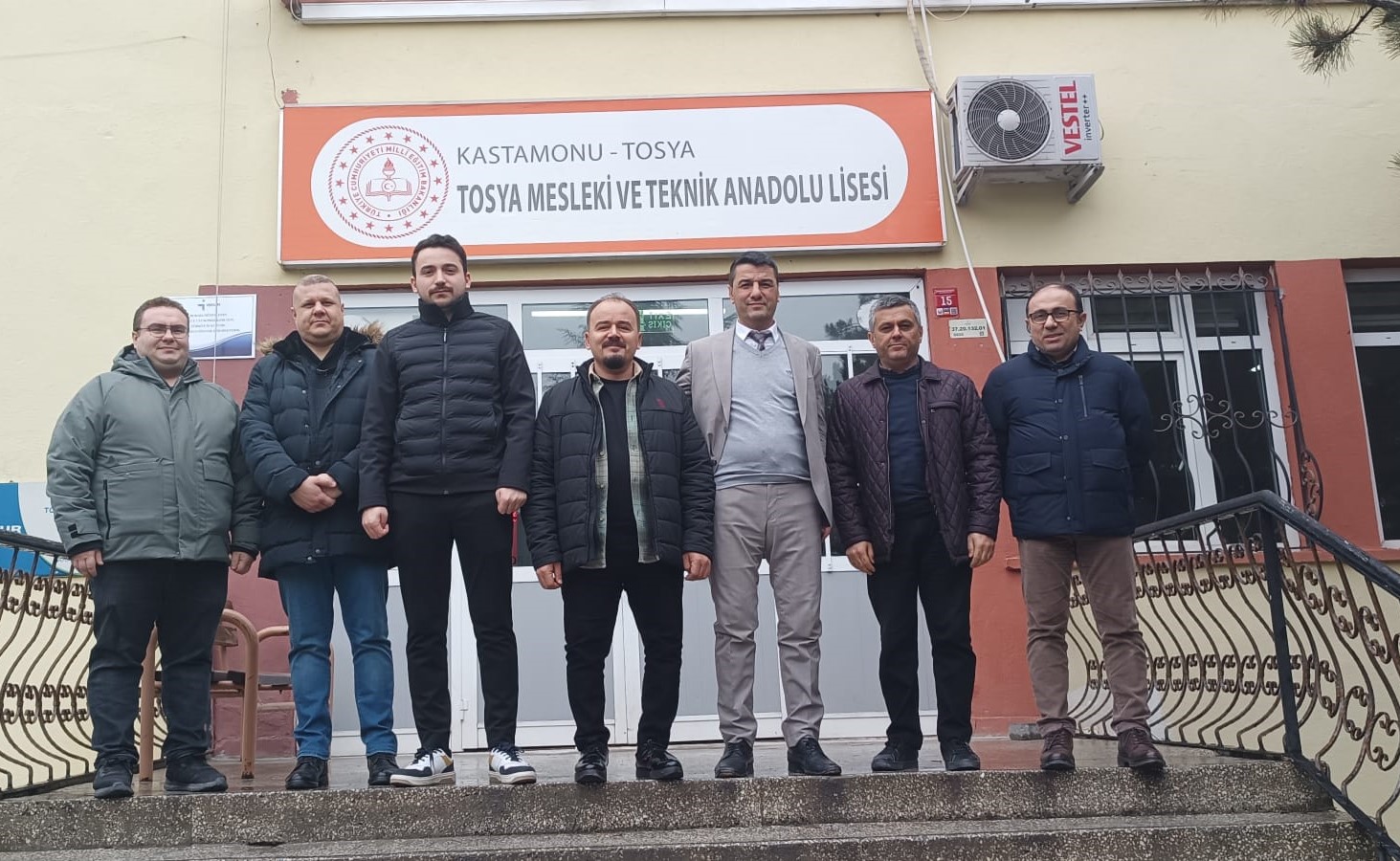 Meslek Yüksekokulumuzdan Tosya Mesleki ve Teknik Anadolu Lisesi'ne Ziyaret